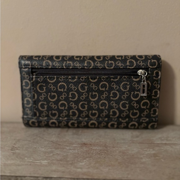 Guess Black Cardholder Wallet - Picture 3 of 6